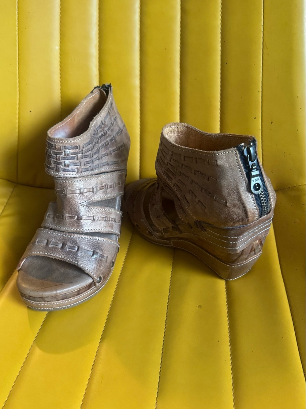 BED STU - Beige Brown Leather Platform Sandals - Picture 6 of 7